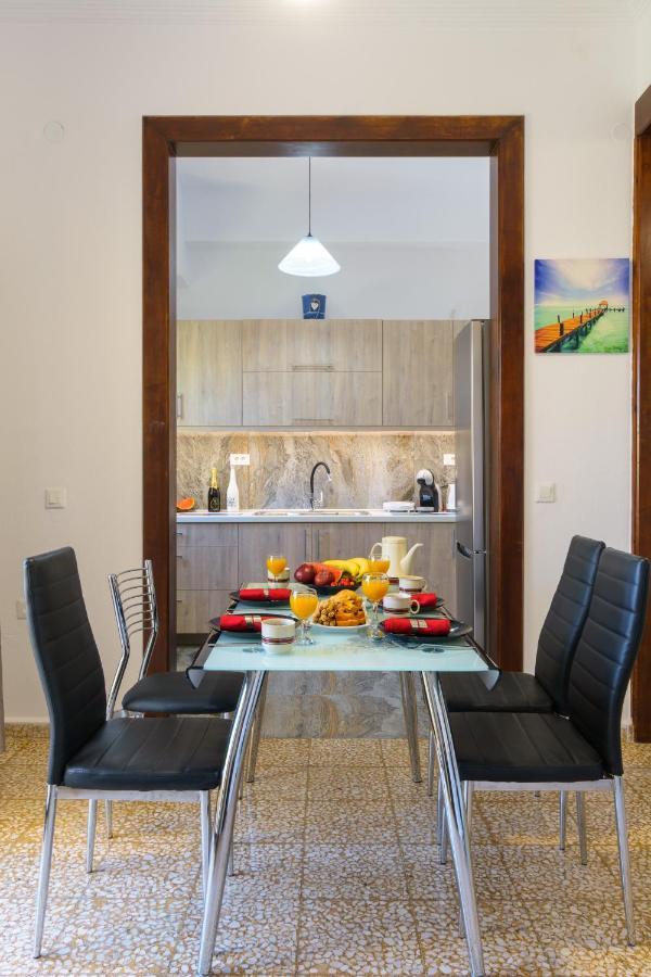 House For Families Near The Lake Agios Nikolaos Exterior foto